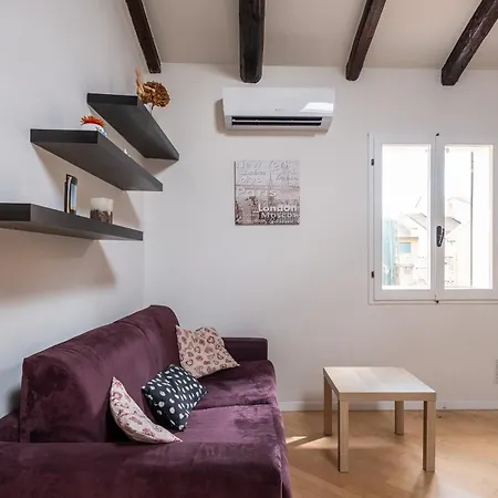 Appartement La Mansarda Del Pratello By Wonderful Italy